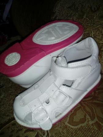 10 Алеша белый подошва.JPG